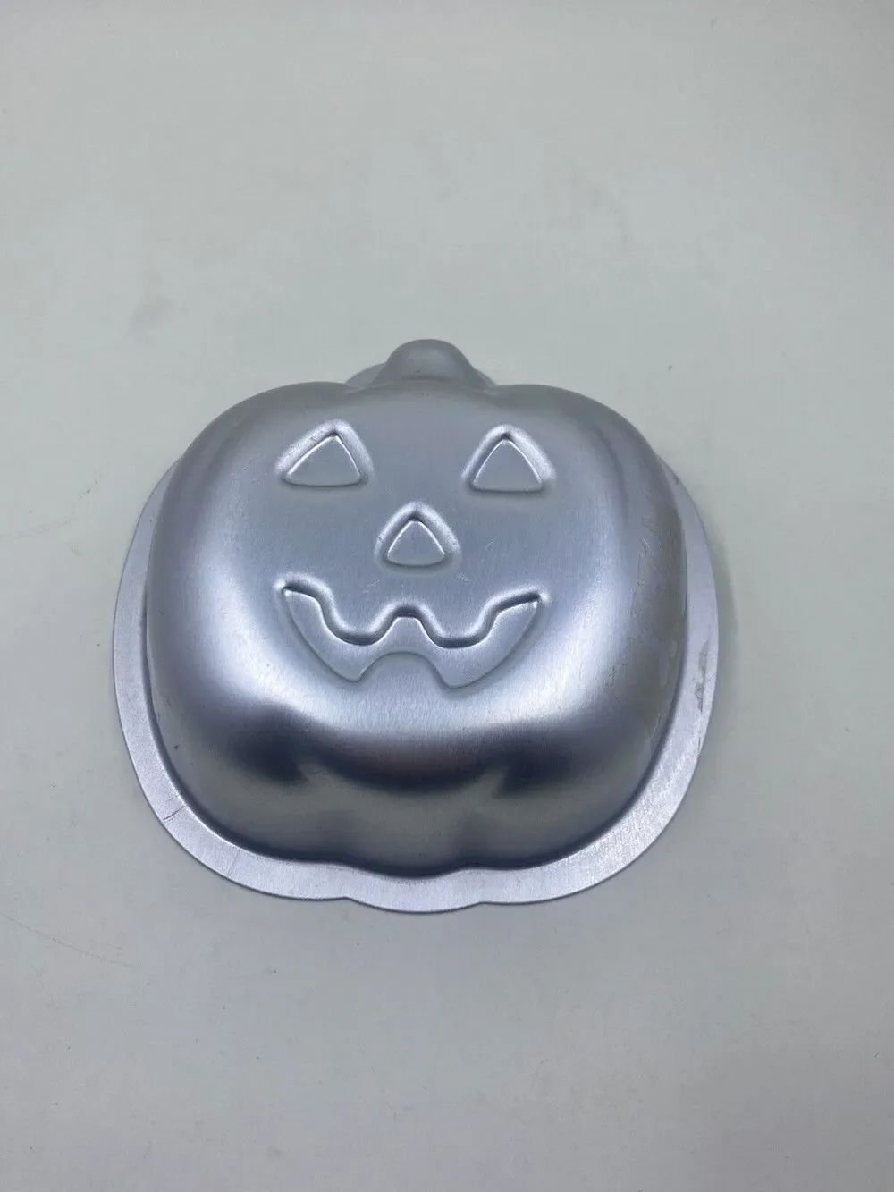 Ghost & Pumpkin Wilton Singles Metal Mini Muffin Loaf Tin Halloween Cake PanREAD